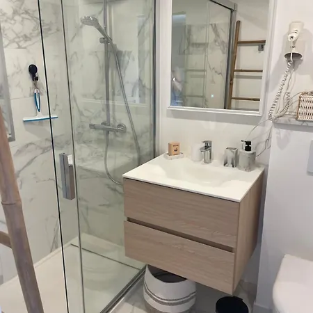 Daire Classe 3 Etoiles Face A La De La Nartelle Sainte-Maxime