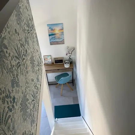 Classe 3 Etoiles Face A La De La Nartelle